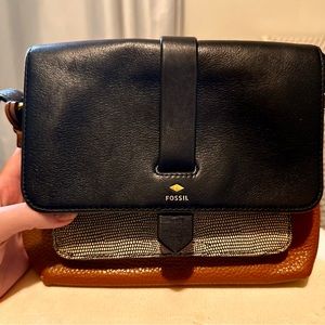 Fossil crossbody bag